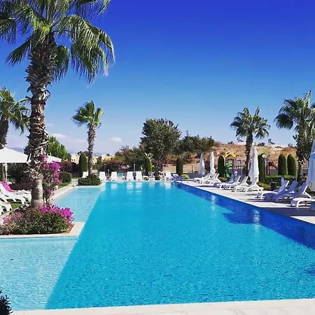 Babylon Luxury With Private Pool And Indoor Heated Pool 酒店 4*